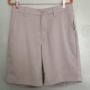 Amazon Essentials NWT Men’s Golf Shorts - size 30w